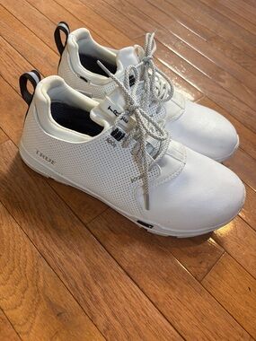 TRUE linkswear Original 1.2 Lightweight Golf Shoes (Pure White size 10)